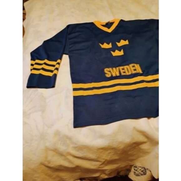 Sweden Swedish National Hockey Team Jersey Large Sundin #13 Oversized - Picture 4 of 7